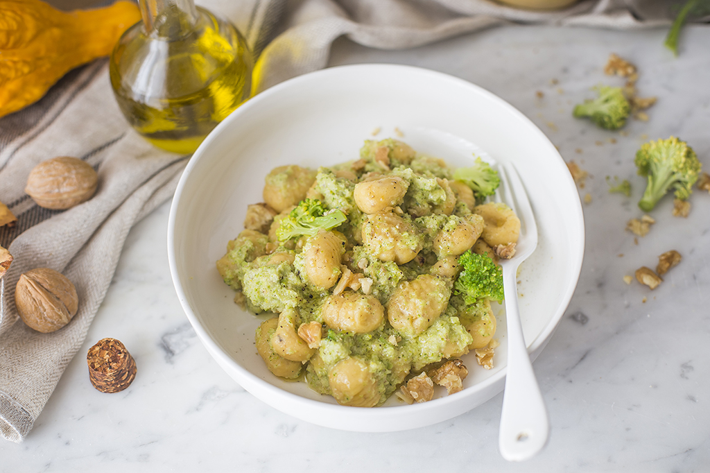 Gnocchi alla zucca con crema di broccoli