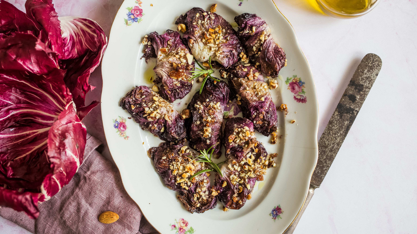 Involtini di radicchio, fagioli e mandorle