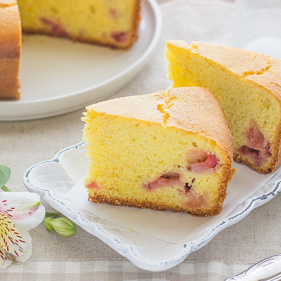 Torta senza glutine alle fragole